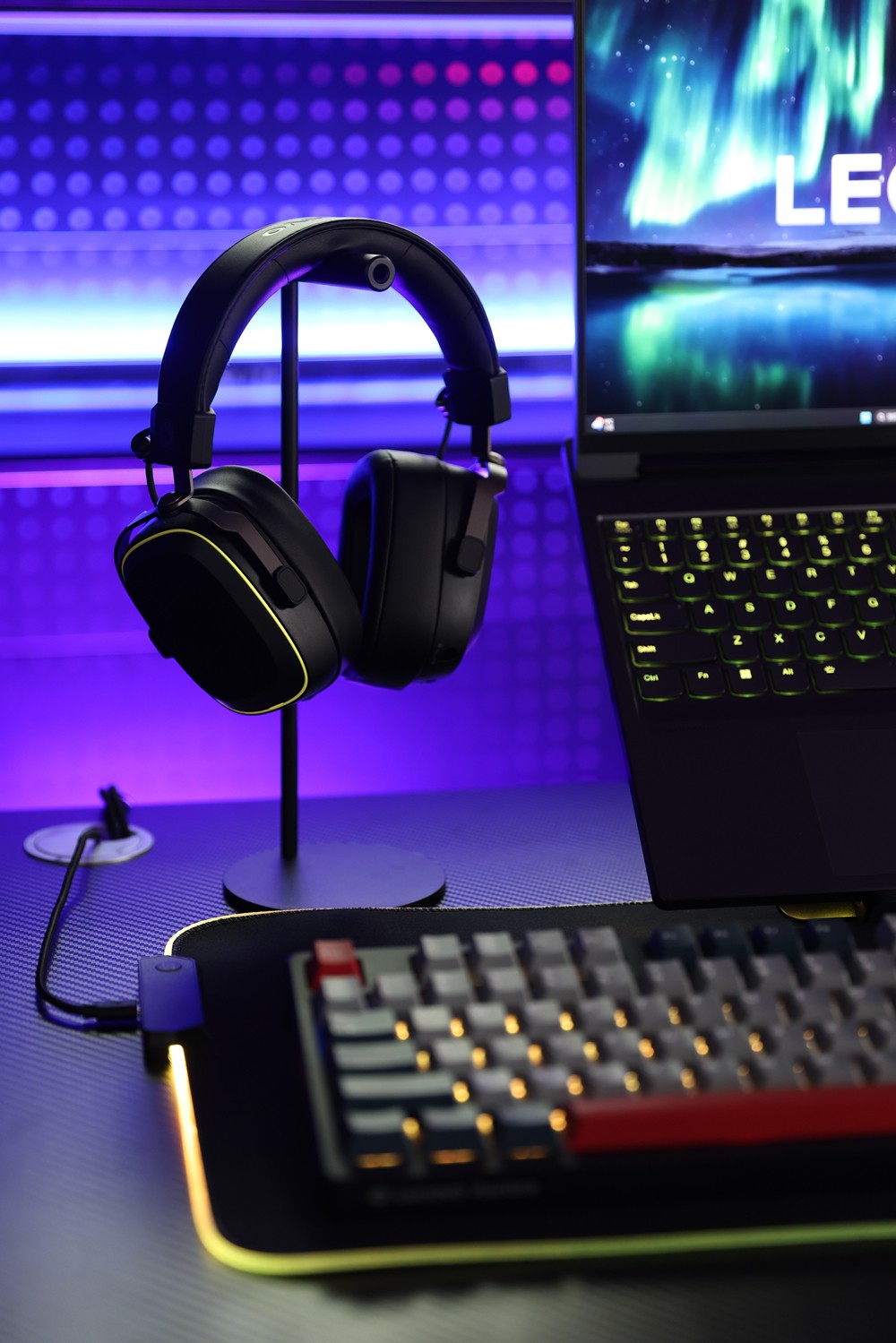 全面开启预售!RGB光效联动新玩法新乐趣!九游会·j9网站联想极光键盘GK10三模版(图3) 全面开启预售!RGB光效联动新玩法新乐趣!九游会·j9网站联想极光键盘GK10三模版(图3)